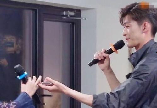 张翰吃瓜娱乐节目,瓜田李下，娱乐节目中的明星生活